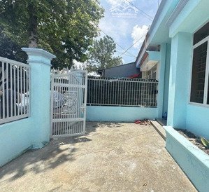 cho thuê nhà trong khu dân cư hiệp thành i, 2pn có sân trồng rau