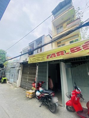 căn góc hẻm 5 mét xe hơi đỗ cửa 4 tầng ngay hậu giang quận 6 giá chỉ hơn 6 tỷ