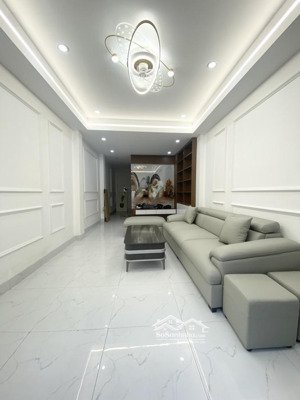 bán nhà 34m2 căn góc 2 mặt thoáng 7 tầng thang máy cạnh đảng ủy phường thanh liệt phố kim giang