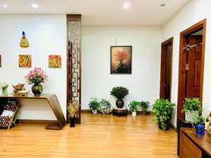 chủ nhà cần tiền muốn bán nhanh căn hộ diện tích 90m tk 2n2vs giá tốt