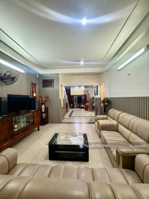 bán nhà vip tại tân sơn nhì, q. tân phú, 4 lầu, 11.7 tỷ