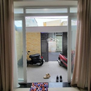 căn góc 2 tầng hxh ,68m2 không quy hoạch ,không lộ giới đường 8 linh xuân giá chỉ 4 tỷ