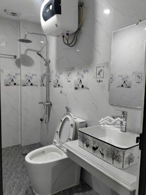 bán nhà riêng tại vĩnh quỳnh, thanh trì, hà nội, giá 7,3 tỷ, 75m2,có sân để xe, ô tô đỗ cổng