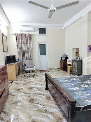 phú diễn dân xây lô góc ô tô 80m mt 5,6m giá hơn 16 tỷ