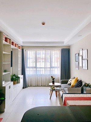 chủ bán nhanh căn hộ 2pn giá tốt nhứt tại the gold view quận 4 chỉ 4,85 tỷ