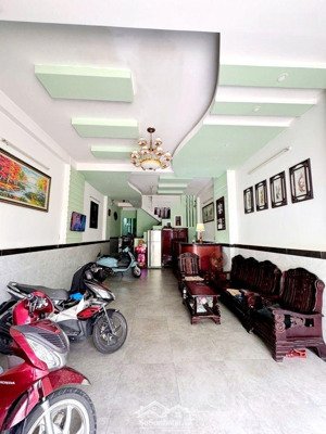 khách sạn 5 tầng 14p đang kd khu tên lửa ngay aeon bình tân 12.5 tỷ