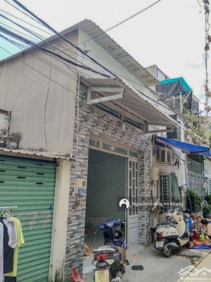 bán nhanh nhà cấp 4 ngang hiếm 7,8 x 13m 102m2 hẻm 4 bánh đường số 3 bình hưng hoà