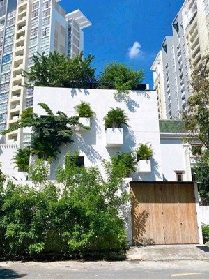 villa đẳng cấp thượng lưu sân vườn hồ bơi mặt tiền song hành an phú - 15x20 - 4 lầu siêu đẹp 58 tỷ