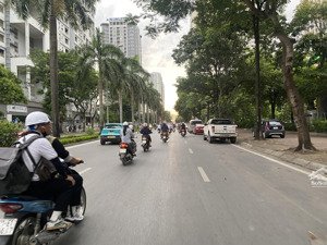 bán nhà trần bình ,6 tầng ,mặt tiền 6m ,có ô chờ thang máy,dân xây chắc chắn,gần bệnh viện 198