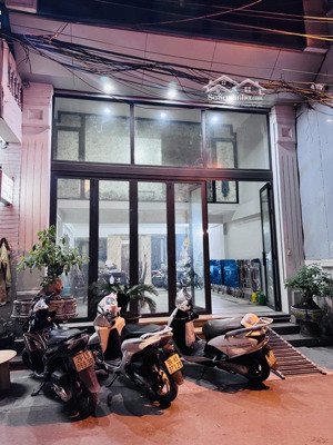 siêu phẩm đống đa, 7 tầng thang máy, nhà mới, view hồ, ngõ thông, ô tô tránh, kinh doanh sầm uất