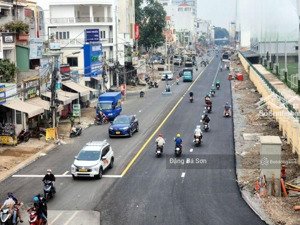 khu vip ngay sân bay, 4 tầng, 4.6x15.8m, hẻm 6m, hoàng hoa thám tân bình, nhỉnh 11 tỷ