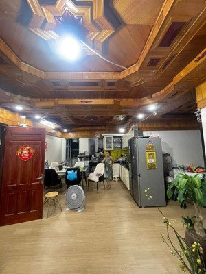 cần bán gấp căn hộ 3pn ct2b giá cực rẻ