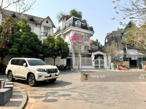 giảm 4 tỷ giá bán đất tặng biệt thự việt hưng, 4 tầng thô, dt 240m2 mt 13m - siêu hiếm