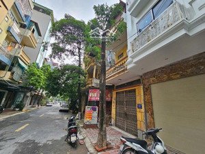 bán nhà văn quán, trần phú, gara cửa cuốn, 5 tầng, thiết bị xịn sò, tặng full nội thất, xem là chốt