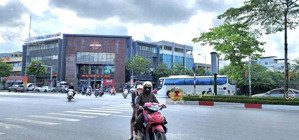 giảm 3 tỷ bán gấp mặt phố ngô gia tự, 2 mặt tiền, đoạn đẹp nhất phố, dt 100m2 mt 4.6m