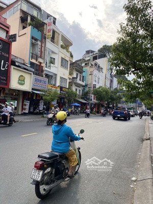 bán nhà mặt phố kinh doanh sầm uất - cao thắng q10 - chính chủ 1 đời - 85m2 - nở hậu - nhỉnh 30 tỷ