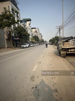 bán đất phố nguyễn thời trung, phân lô, dt 80m2 x mt rộng thênh thang, vỉa hè đá bóng