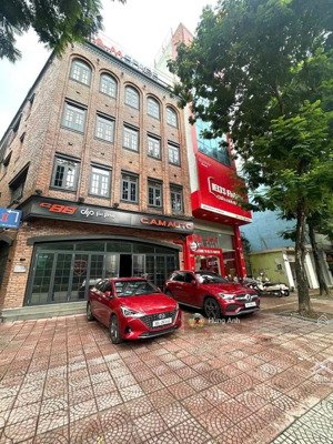 bán nhà mặt phố nguyễn văn cừ, mt quyền lực 7.5m - kinh doanh sầm uất dt 210m2 - giá cực hiếm