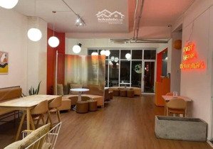 cho thuê mặt bằng kinh doanh phố đêm xuân thủy, thảo điền, quận 2
retail space for lease nightl