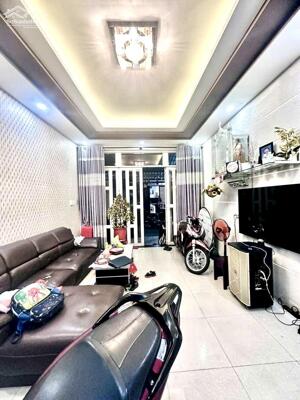 Quận 3, vị trí KD, hẻm xe hơi, gần Cư Xá Đô Thành 5 Tầng, 4Pn, 36m2, 8.45 Tỷ