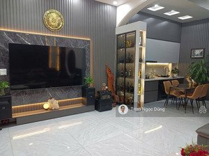 bán nhà 3 tầng hai bà trưng cát dài lê chân hải phòng, mặt ngõ nông, giá 6.5 tỷ.