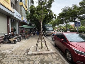 bán nhà mặt phố trần vỹ, cầu giấy 120m2, 1 hầm, 9 nổi, thông sàn, tòa ngân hàng, chỉ 90 tỷ