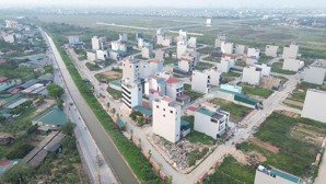 bán nhanh lô đất dv song phương, view vườn hoa, dt 111.1m2, mt 7.28m, giá đầu tư. lh 