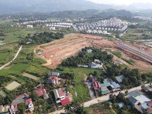 266m trục chính kinh doanh đường apphan xã nhuận trạch cách khu công nghiệp nhuận trạch chỉ 300m