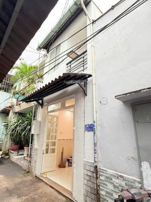 bán nhanh căn nhà 3pn hẻm 3m gần đường ô tô đường nguyễn văn khối trung tâm gò vấp giá chỉ 3.45 tỷ