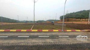 em chính chủ cắt lỗ 100tr bán đất tại thị trấn ba hàng đồi, lạc thủy, hòa bình, giá 10 / m2, 60 m2