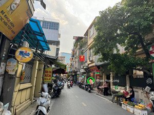 bán nhà phố yên hoà cầu giấy- 5t dt30m2 mt4.95m 3pn 3wc 8.35 tỷ-tt khu dân cư-sổ đỏ chính chủ