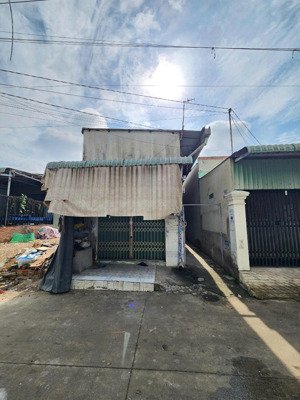 thanh lí gấp dãy trọ mt vườn lài, q12, dt 150m2 giá 2 tỉ 870, cho sv thuê 14tr/th shr