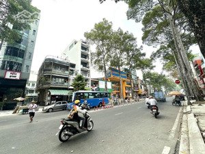 bán nhà hxh trần hưng đạo. q. 5 - khu vực dân trí - 52m2 - 2tầng - nhà cũ tiện xây mới - giá 7.4 tỷ