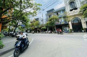 bán nhà mặt phố trung tâm cầu giấy kinh doanh sầm uất, thuận các ngả 62.5m2 4 tầng chỉ 36 tỷ