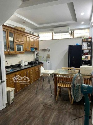 bán nhà cực hiếm phú lãm - hà đông - nhà đẹp ở luôn - view sân bóng - 30m² x 5 tầng chỉ 4,6 tỷ