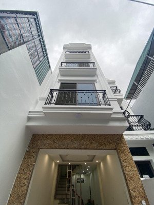 (ảnh thật) duy nhất 1 căn nhà xây đơn lập, diện tích 53,5m2, 2 mặt thoáng, ô tô cách nhà 20m