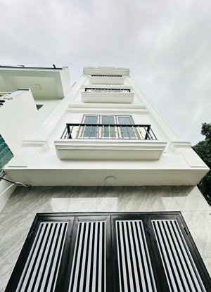 nhà dân xây đẹp nhất vân côn, 2 mặt thoáng, ngõ 3m, cách 300m ra đại lộ. dt 41m2x4t. giá 3,95 tỷ