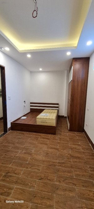 bán căn hộ dòng tiền 9 tầng 140m2 mặt 6,3m 33 phòng khép kín giá hơn 30 tỷ