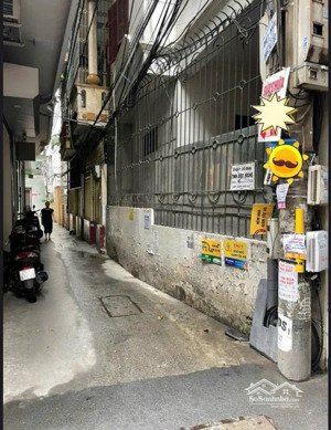 chính chủ cần bán nhà khu vực đống đa dt 30m2 5 tầng giá 6,8 tỷ