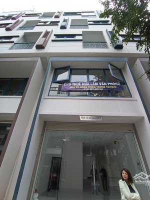 cho thuê lk galaxy vạn phúc - tố hữu - hà đông 100m2 mt 5.5m, 5 tầng 1 tum, thông sàn. giá 45tr