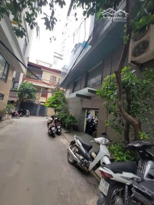 bán nhà phố trần quang diệu hà dt 146m2, 10 tầng thang máy, mt rộng, giá 45 tý (thương lượng)