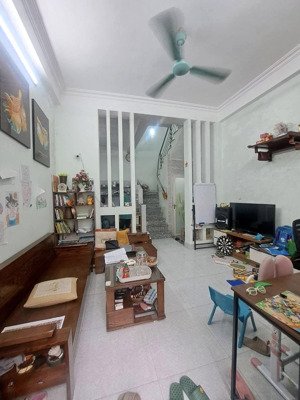 bán nhà nguyên căn gần đường trương định- sh quay đầu, ở ngay- 34m- 6 tỷ 5