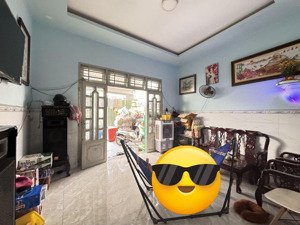 bán nhà mặt tiền đường 33 long thạnh mỹ q9. dt 90m2 cạnh vinhomes nguyễn xiển. giá chỉ 3.9 tỷ tl