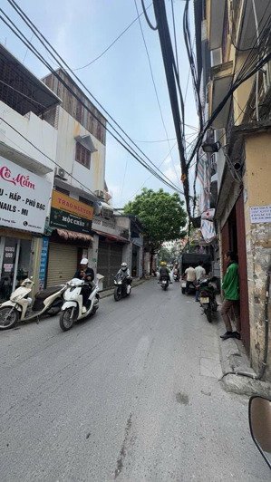 bán nhà mặt phố định công thượng 4 tầng ở và kinh doanh ô tô tránh vị trí đẹp dt41m2 mặt tiền rộng