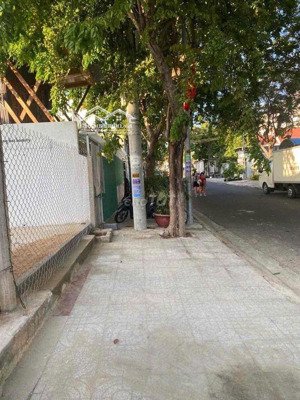 chính chủ cần cho thuê đất gần bến xe cam ranh giá rẻ