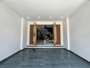chính chủ bán nhà 3 tầng, mt võ văn môn, tp tân an, long an, 2.5 tỷ/75m2, shr, công chứng ngay