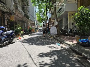 bán nhà vị trí víp cầu giấy-65m2-5t-4.3mt=25 tỷ kinh doanh-ô tô tránh-vỉa hè-cho thuê 30t/1t