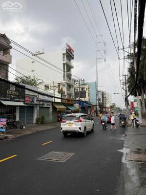  BÁN NHÀ MỚI 4 TẦNG ÂU CƠ – NỞ HẬU TÀI LỘC – DÒNG TIỀN ỔN ĐỊNH 30TR/THÁNG – GIÁ 20 TỶ