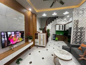 bán nhà 4 tầng đẹp 31m² tại xuân phương, nam từ liêm, full nội thất, giá tốt 5,8 tỷ