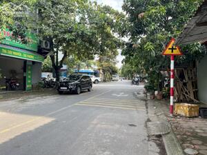 Chính chủ cần sang tên gấp mảnh đất đẹp nằm tại trung tâm khu đô thị 31ha, Trâu Quỳ, Gia Lâm